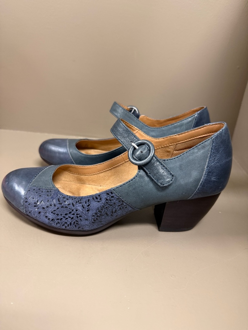 Comfortiva Blue Mary Jane Block Heel Pumps with Floral Details, hook & Loop